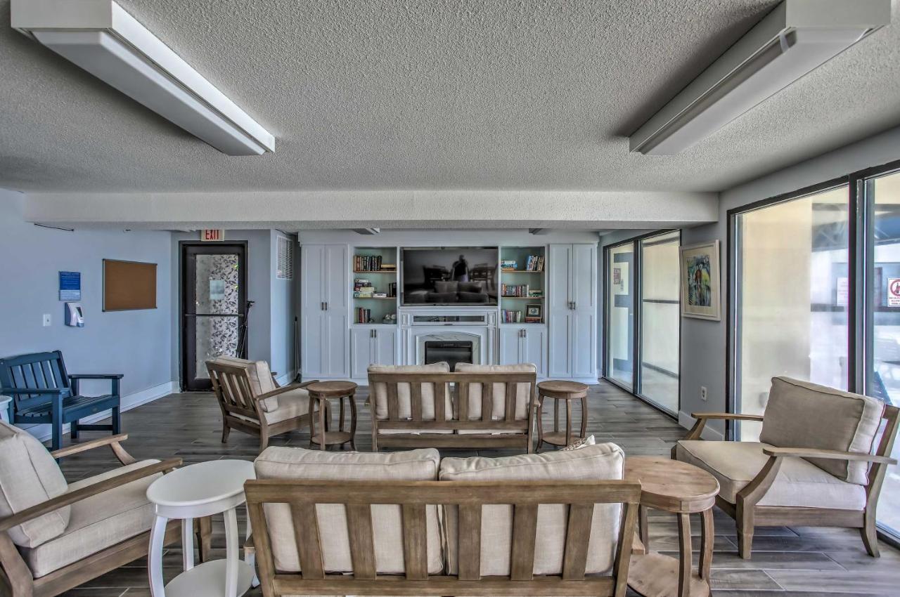 North Myrtle Oceanfront With Pool!