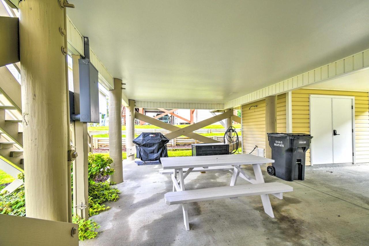 Updated Myrtle With Shared Pool! Holiday home Myrtle Beach