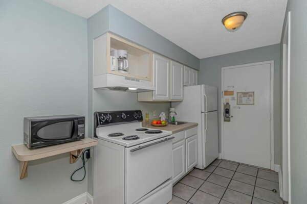 Holiday home Ocean View Double Queen With Full Kitchen! Sea Mist 50804 - Perfect For 2-4 Guests! Myrtle Beach