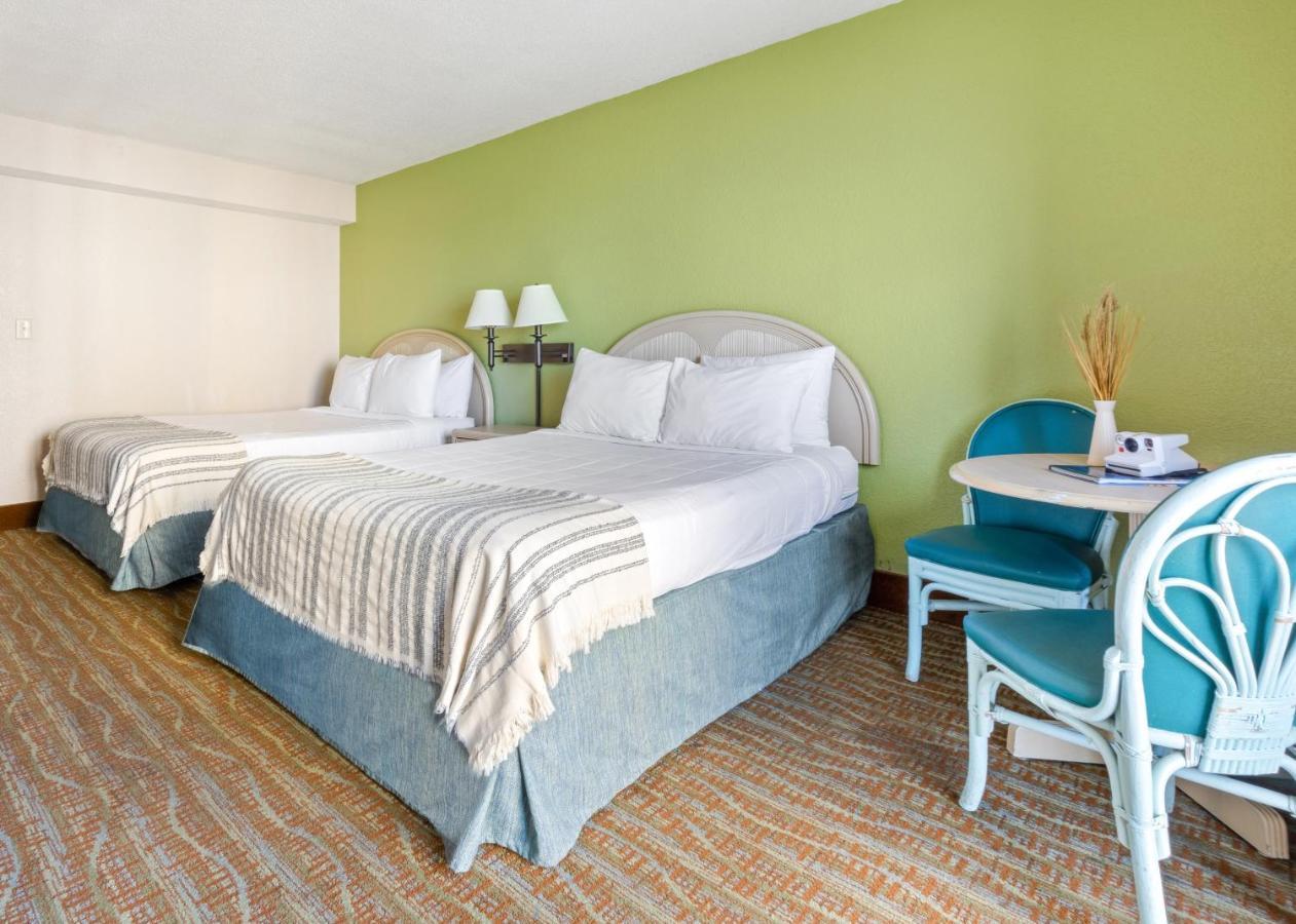 Hotel Sandcastle Oceanfront At The Pavilion Myrtle Beach