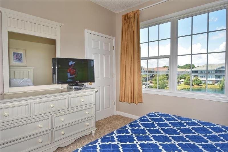 1033 The Havens Apartment