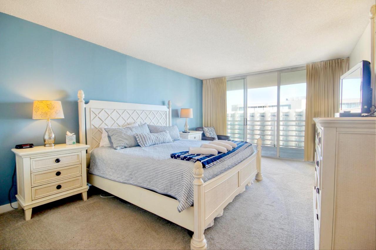 Apartment North Hampton Oceanfront *