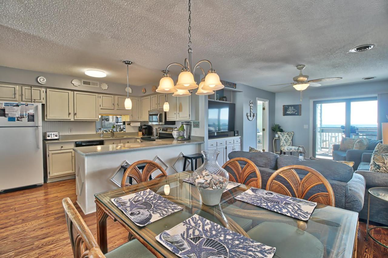 Apartment Direct Ocean Front 3br/2ba Dog Friendly **oceanfront** *