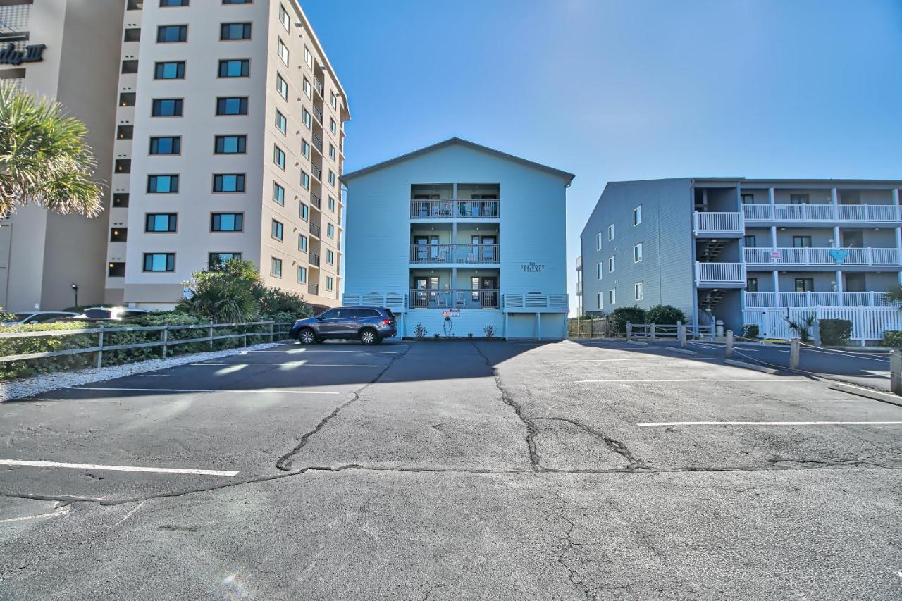 Direct Ocean Front 3br/2ba Dog Friendly **oceanfront** Apartment Myrtle Beach
