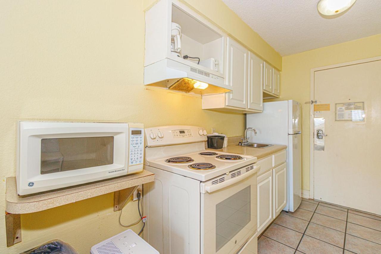 Holiday home Stunning Ocean View- Recently Updated Studio- Sea Mist 51509 Myrtle Beach