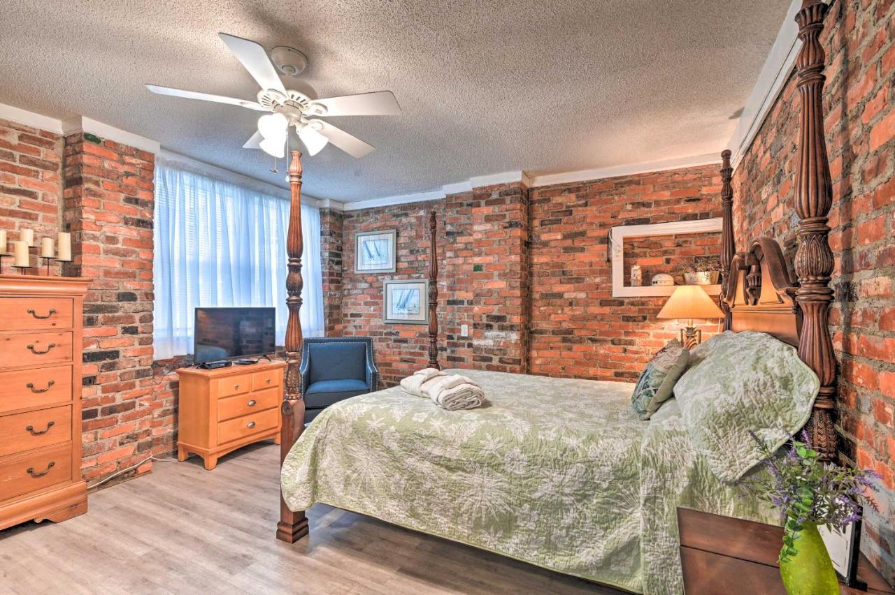 Ground Floor Unit 10 Miles To Myrtle Apartment