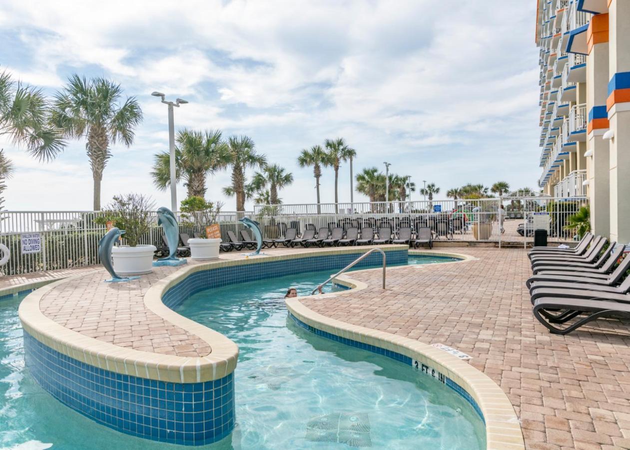 Dunes Village Resort 3*