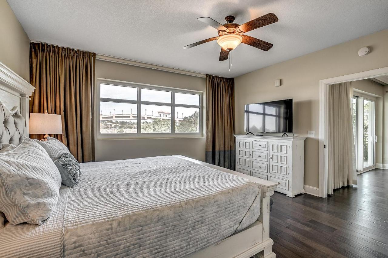 The Marina 4-306 Holiday home *