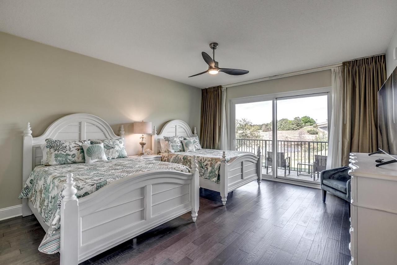 The Marina 4-306 Holiday home
