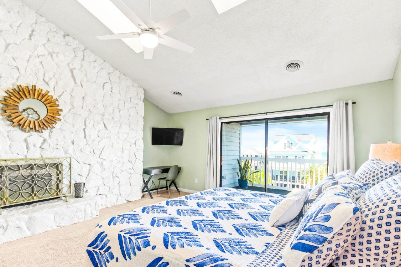 Coastal Comforts Apartment