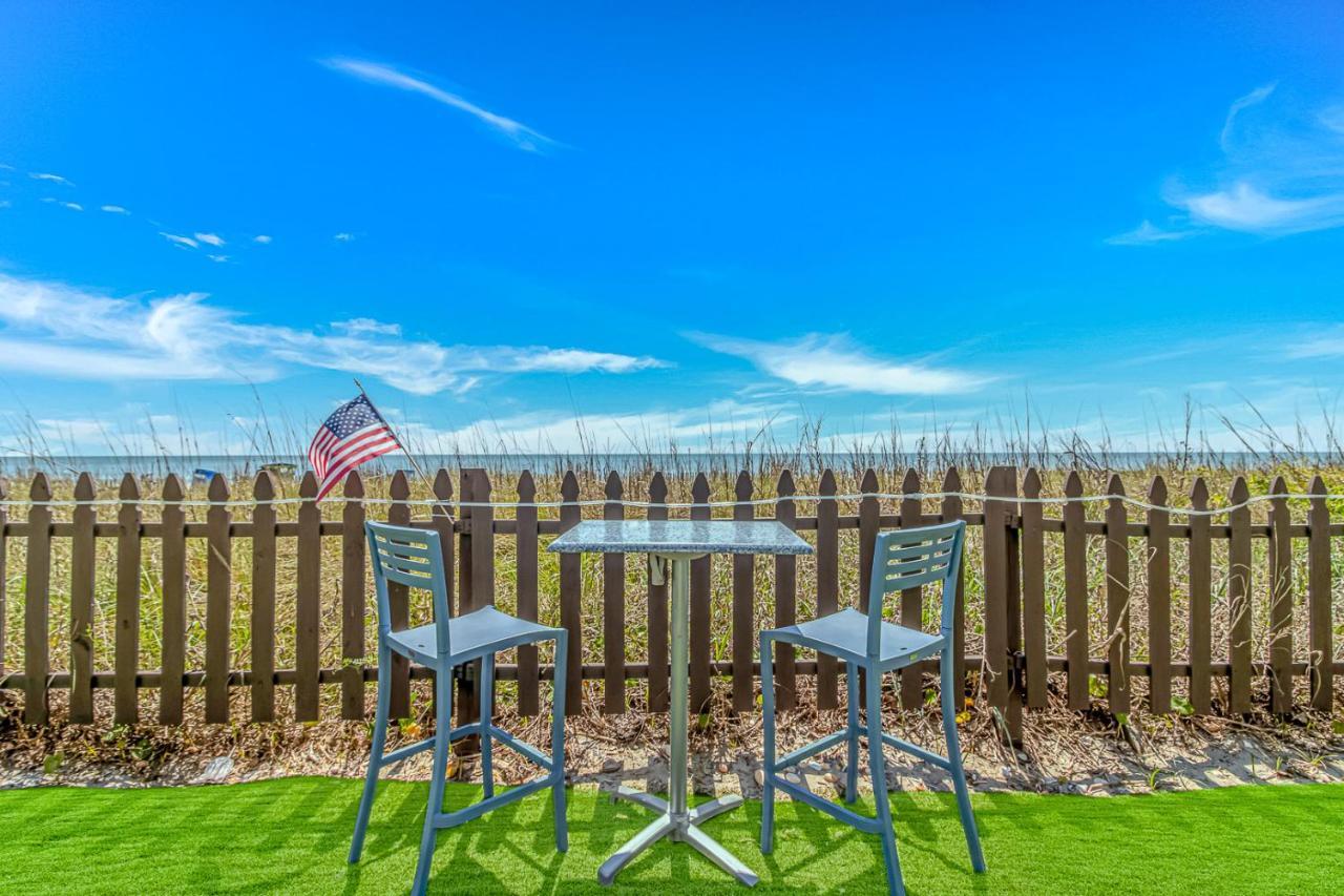 Apartment Oceanfront 1 Bedroom - Dunes 1129 - Sleeps 6! Myrtle Beach