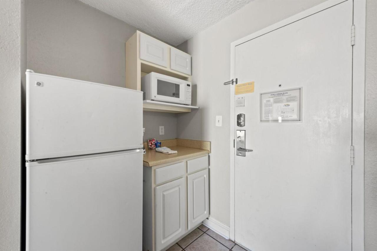 Ocean View Double Queen Suite! Perfect For 4 Guests! Sea Mist 51112 Holiday home Myrtle Beach