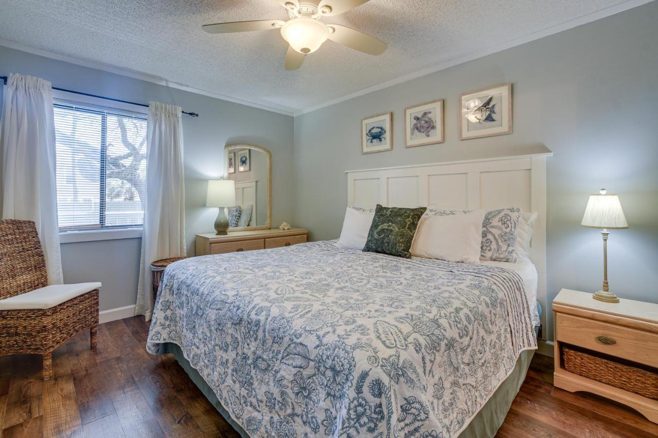 Apartment Serene Myrtle With Amenities!