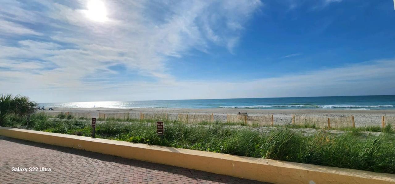 Oceanfront Efficiency T105 Apartment