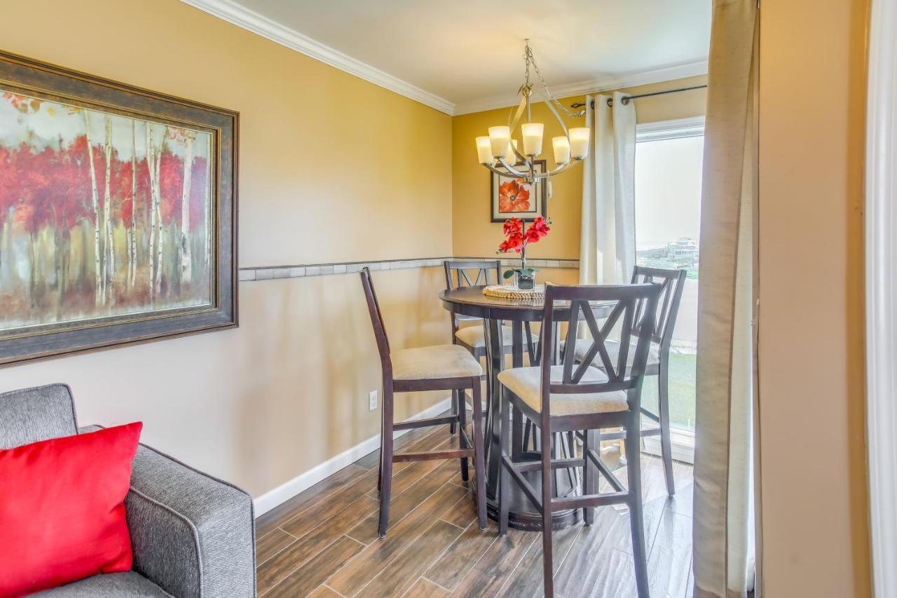 Apartment Sands Club With Ocean Views And Amenities! *