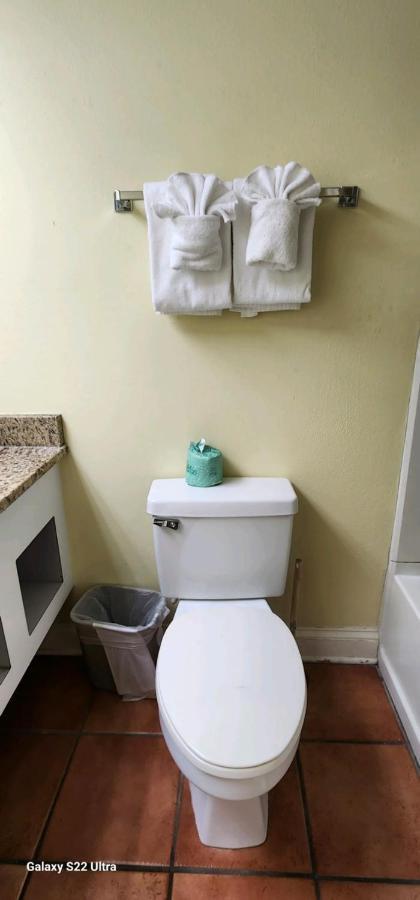Apartment Oceanfront Efficiency T609