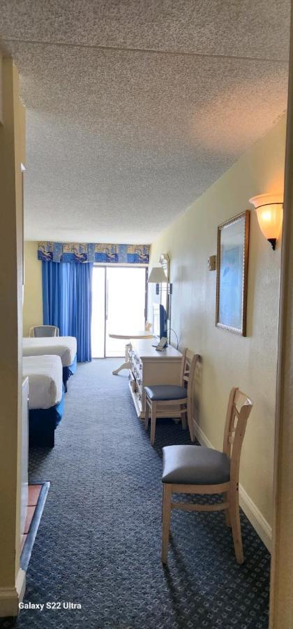 Oceanfront Efficiency T906 Apartment