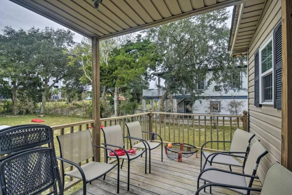 Dazzling Centrally Located Ocean View W 2 Kings, Huge Private Yard, 2 Decks, Firepit, Bbq Myrtle Beach