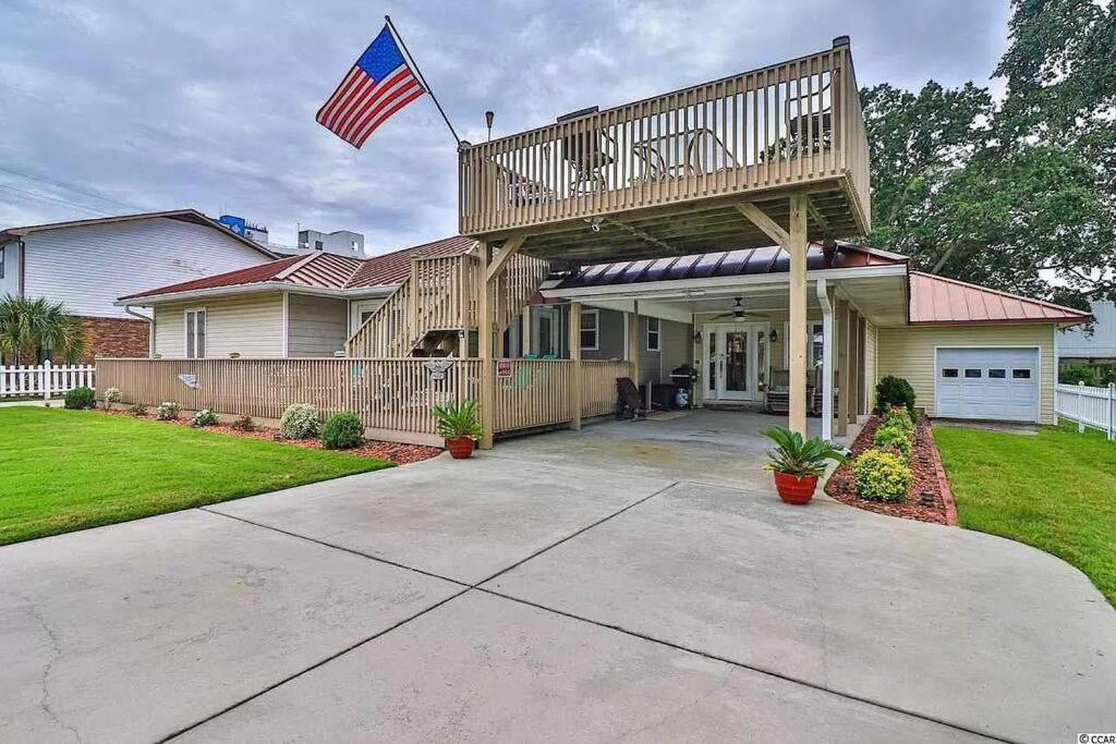 Ocean View Villa: Chic Retreat With Private Pool And Rooftop Deck Holiday home