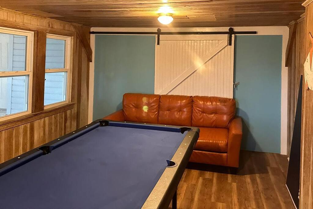 Holiday home Posh Oceanfront Oasis: Private Pool, & Game