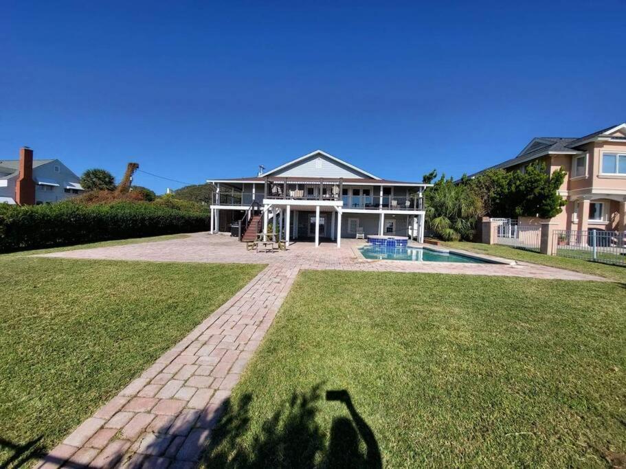 Posh Oceanfront Oasis: Private Pool, & Game * Myrtle Beach