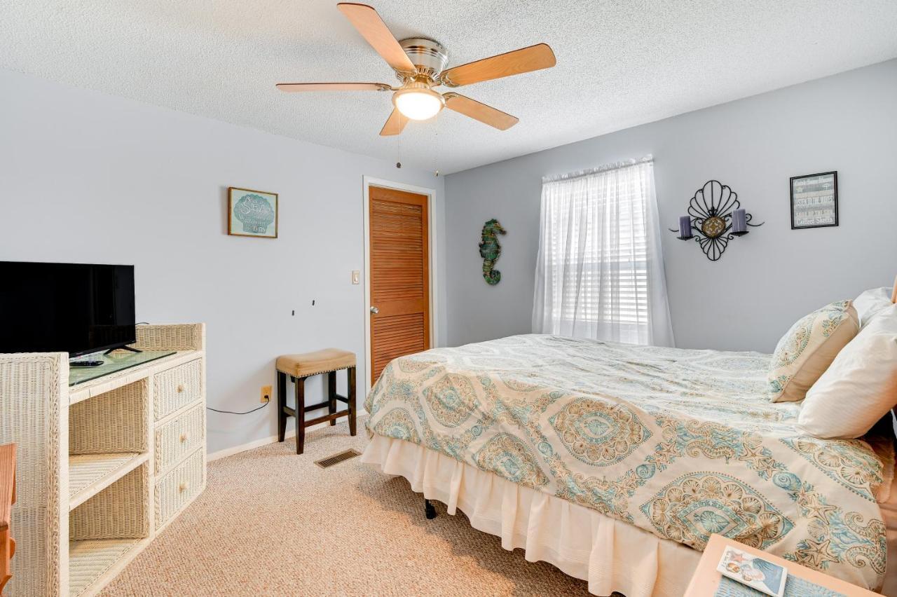 Surfside With Community Perks Near Ocean! Holiday home Myrtle Beach