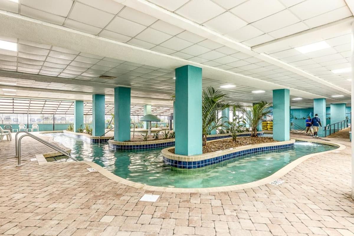 Wonderful Oceanfront 1br At Landmark Resort! 1235 Apartment