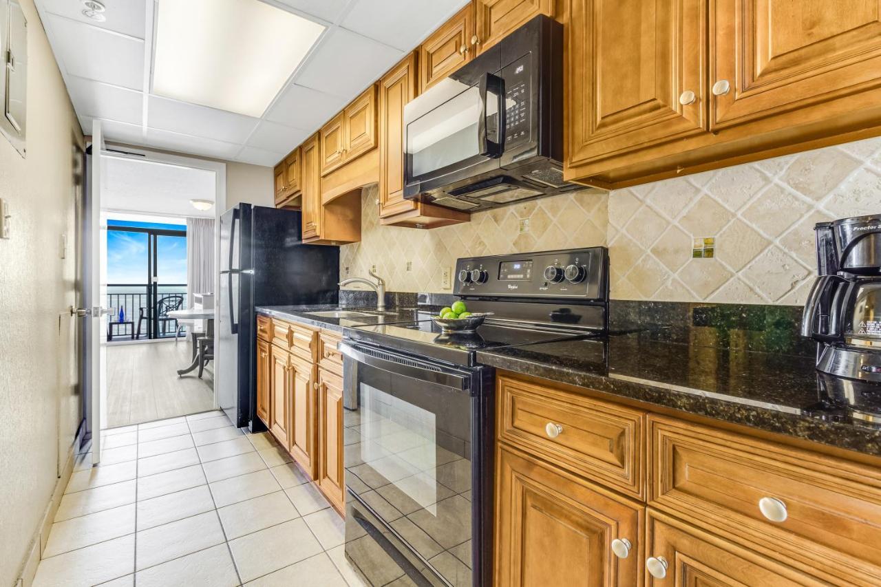 Apartment Wonderful Oceanfront 1br At Landmark Resort! 1235