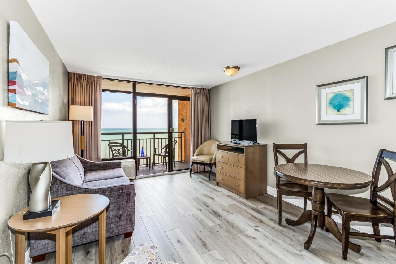 Wonderful Oceanfront 1br At Landmark Resort! 1235