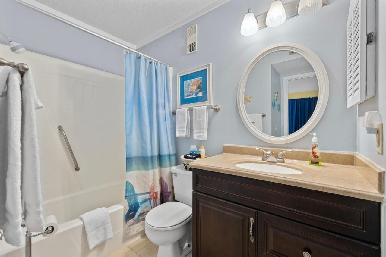 Holiday home Pelican Pad Oceanview Amazing Amenities Included! *