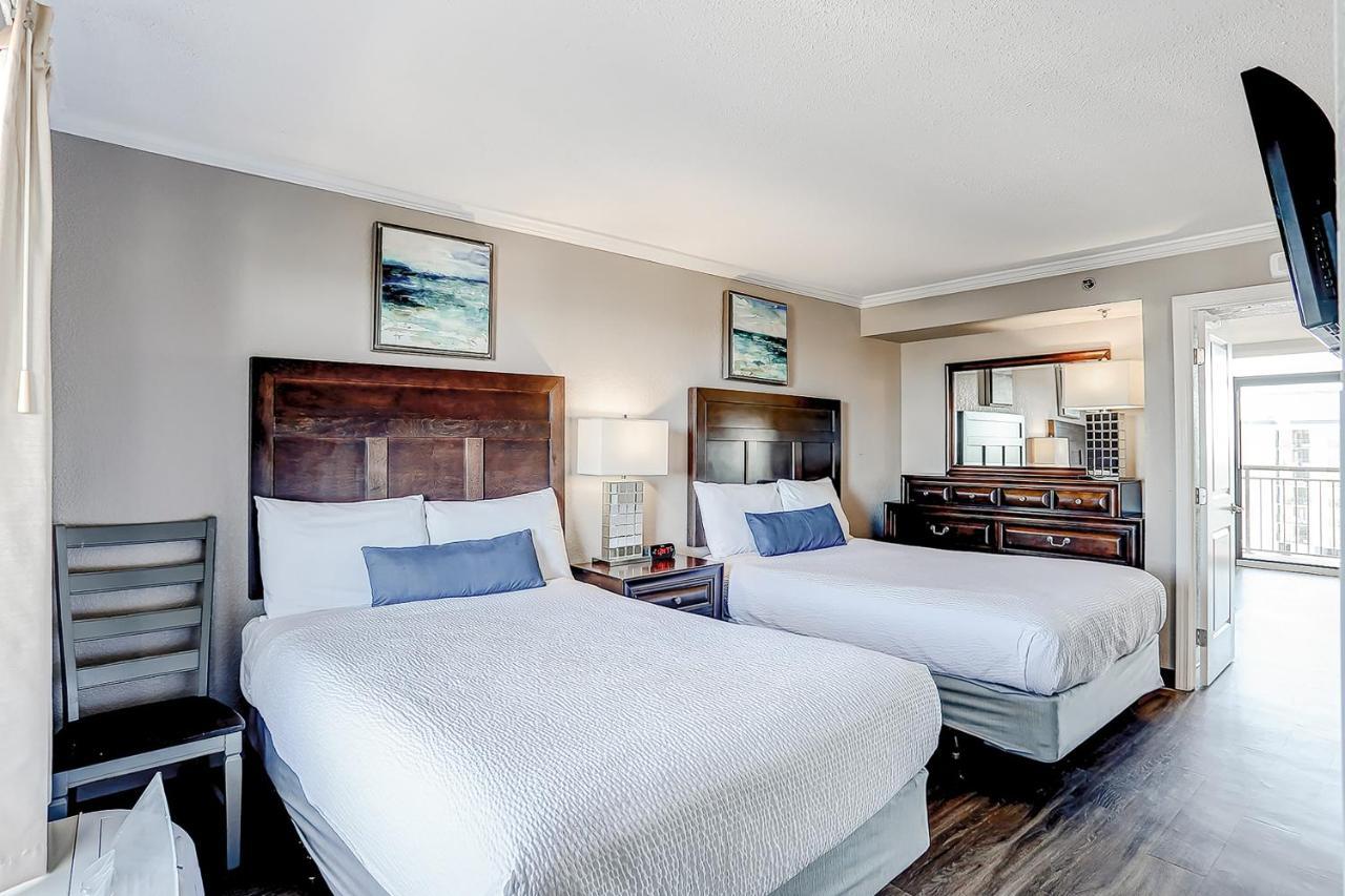Caravelle Unit 1502 Apartment