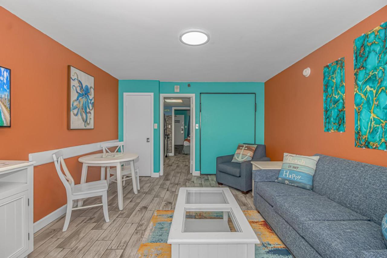 Direct Oceanfront 1 Bedroom - Surf's Up Oceanfront Oasis 1416