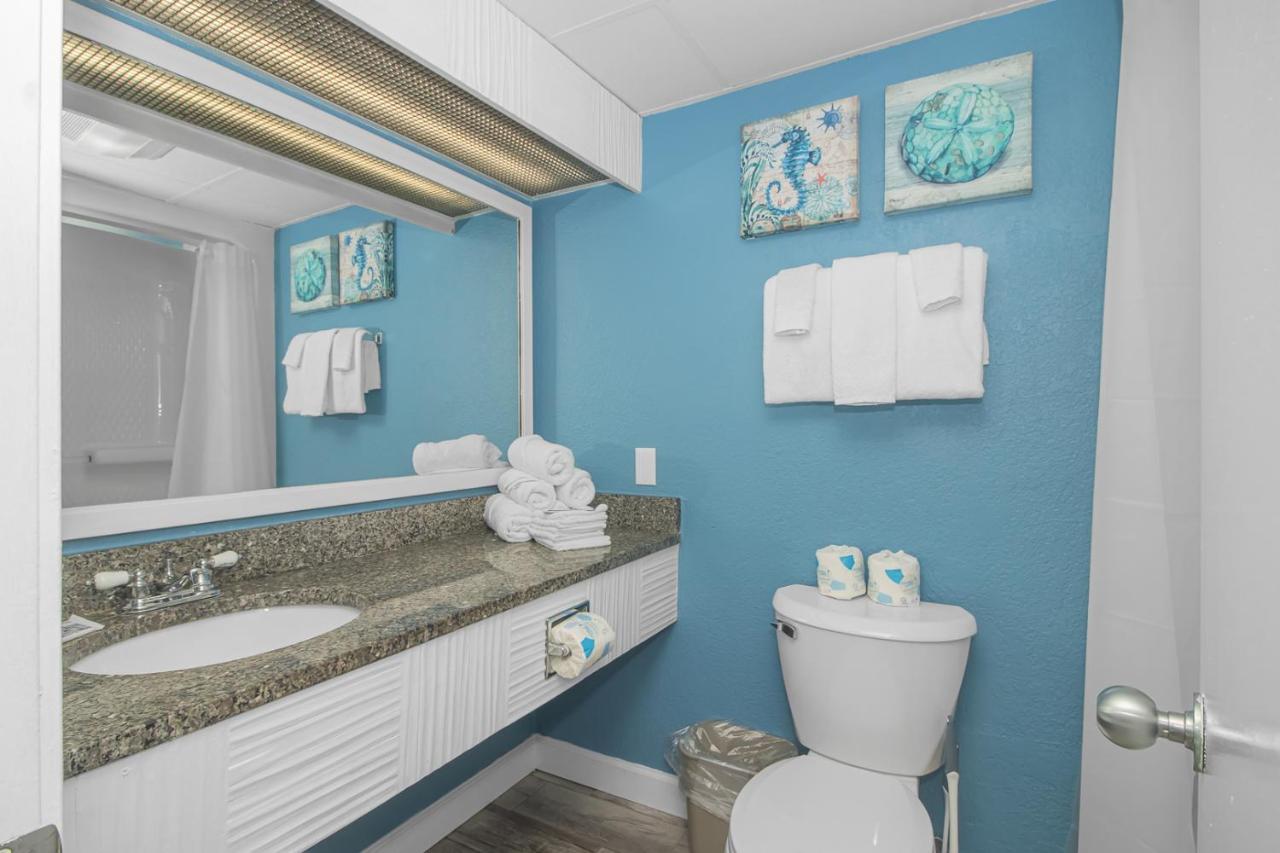 Direct Oceanfront 1 Bedroom - Surf's Up Oceanfront Oasis 1416 Holiday home