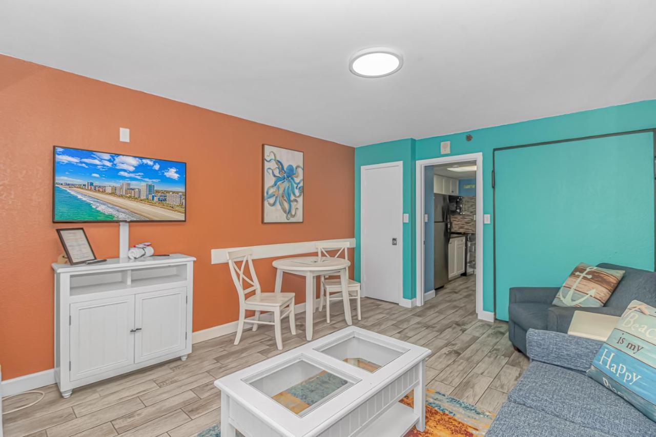 Direct Oceanfront 1 Bedroom - Surf's Up Oceanfront Oasis 1416 * Myrtle Beach