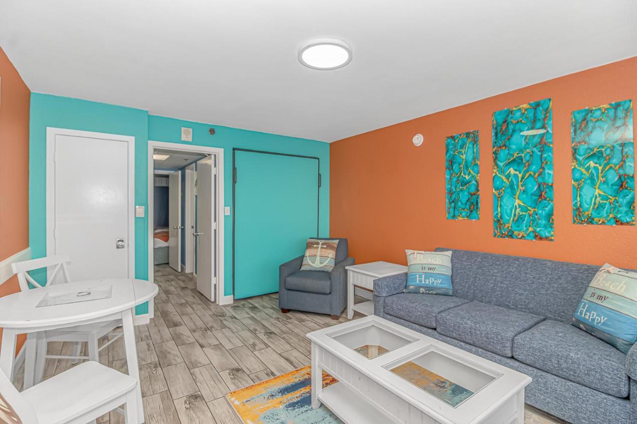 Direct Oceanfront 1 Bedroom - Surf's Up Oceanfront Oasis 1416 * Myrtle Beach