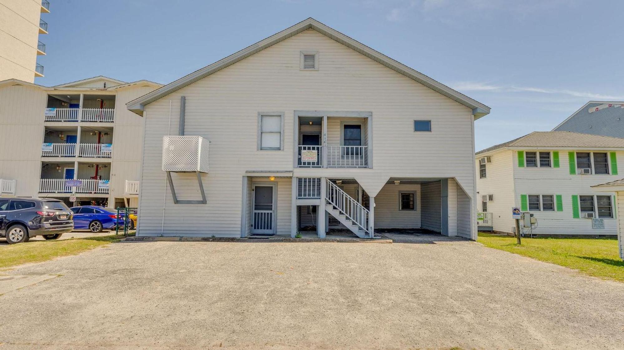 Barnett House Bottom - Oceanfront - Windy Hill Section Myrtle Beach