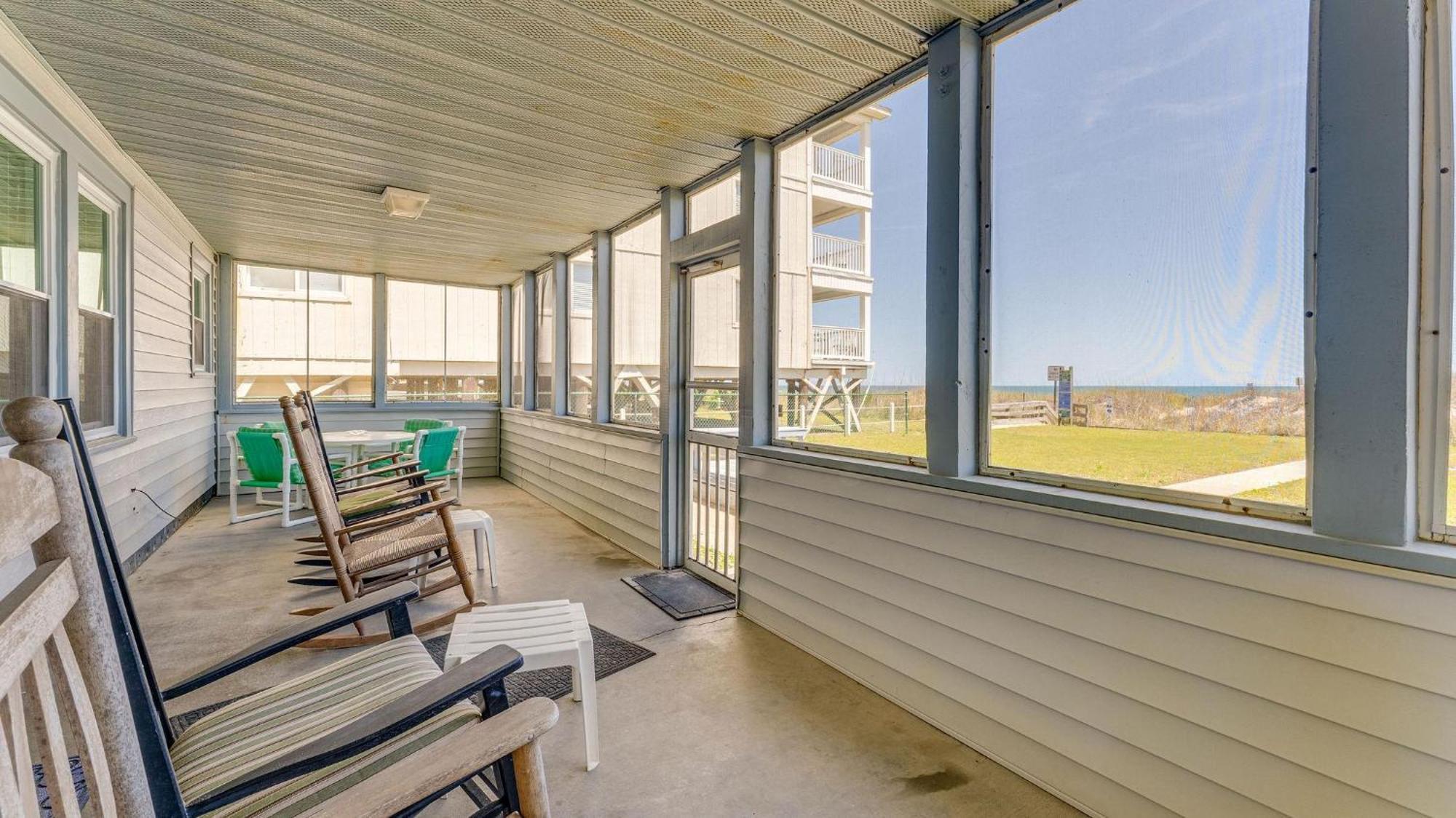 Holiday home Barnett House Bottom - Oceanfront - Windy Hill Section Myrtle Beach