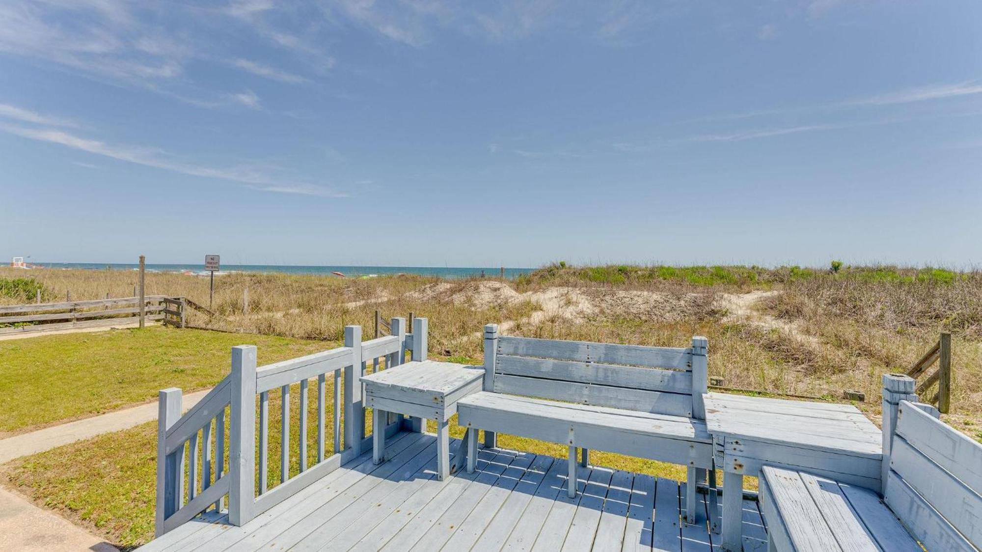 Barnett House Bottom - Oceanfront - Windy Hill Section *