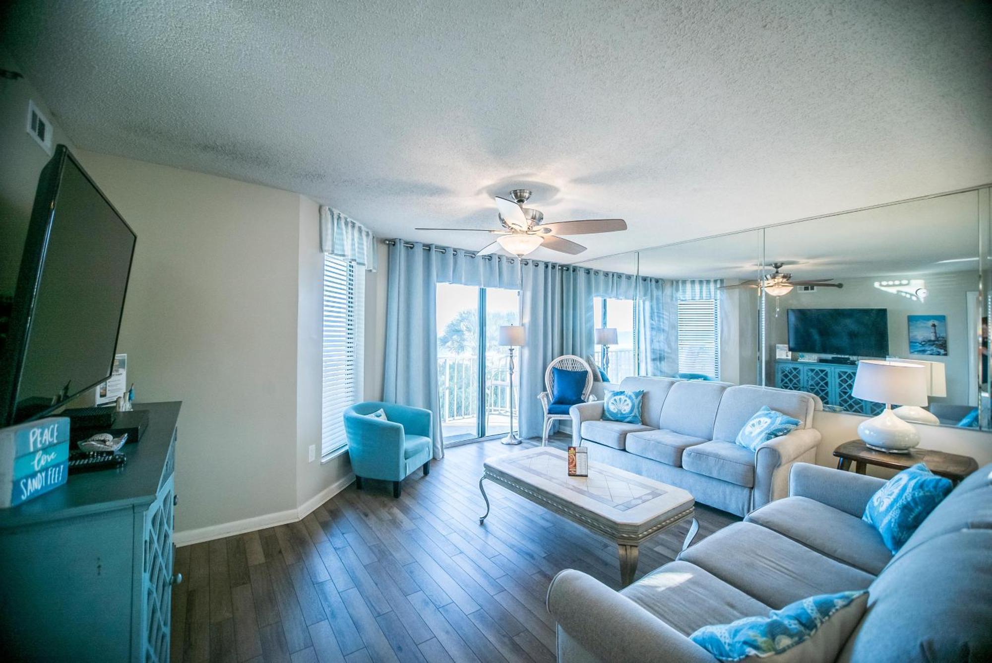 Club I 1f - Oceanfront - Windy Hill Section Holiday home Myrtle Beach