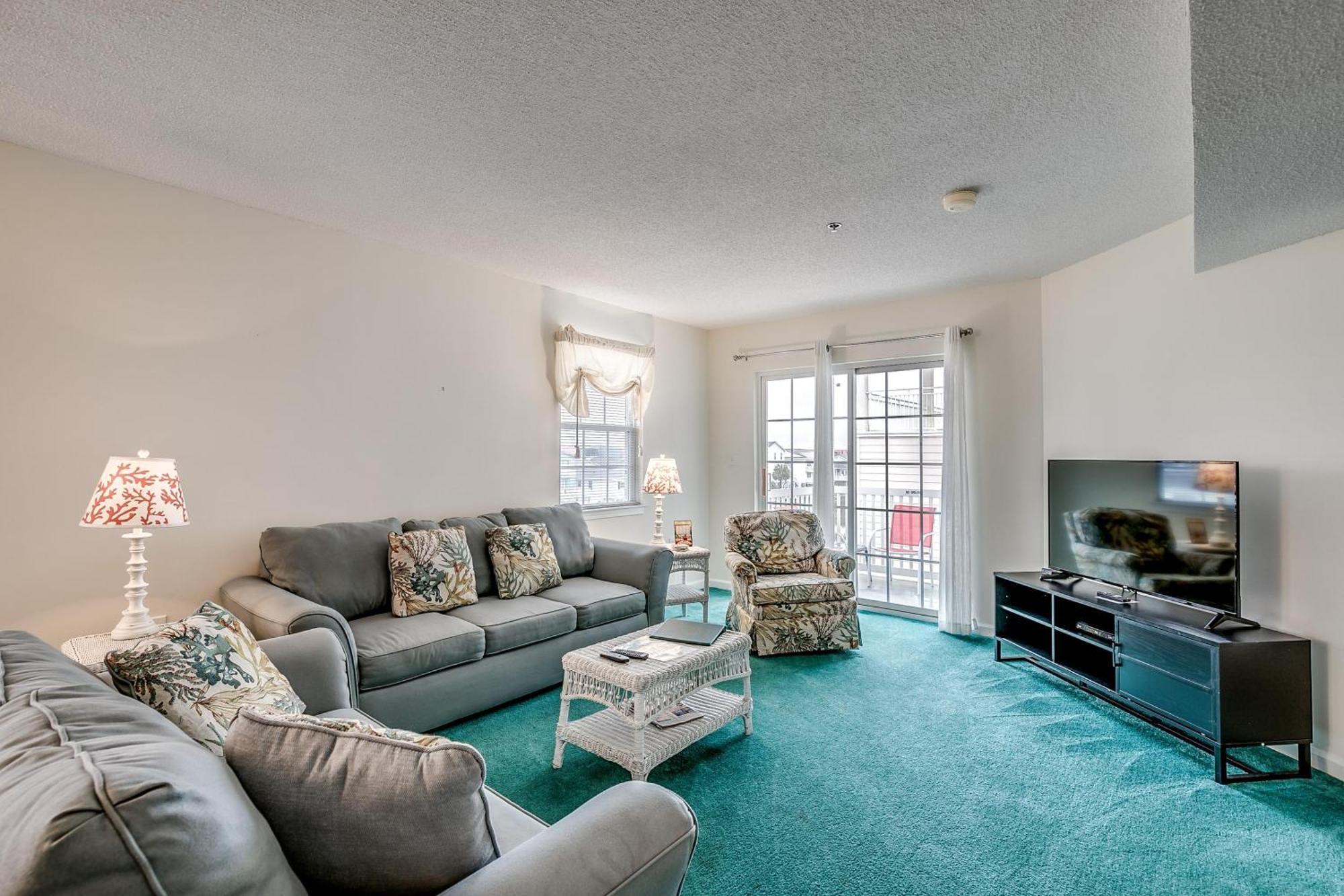 Ocean Pointe B5 - 2nd Row - Cherry Grove Section