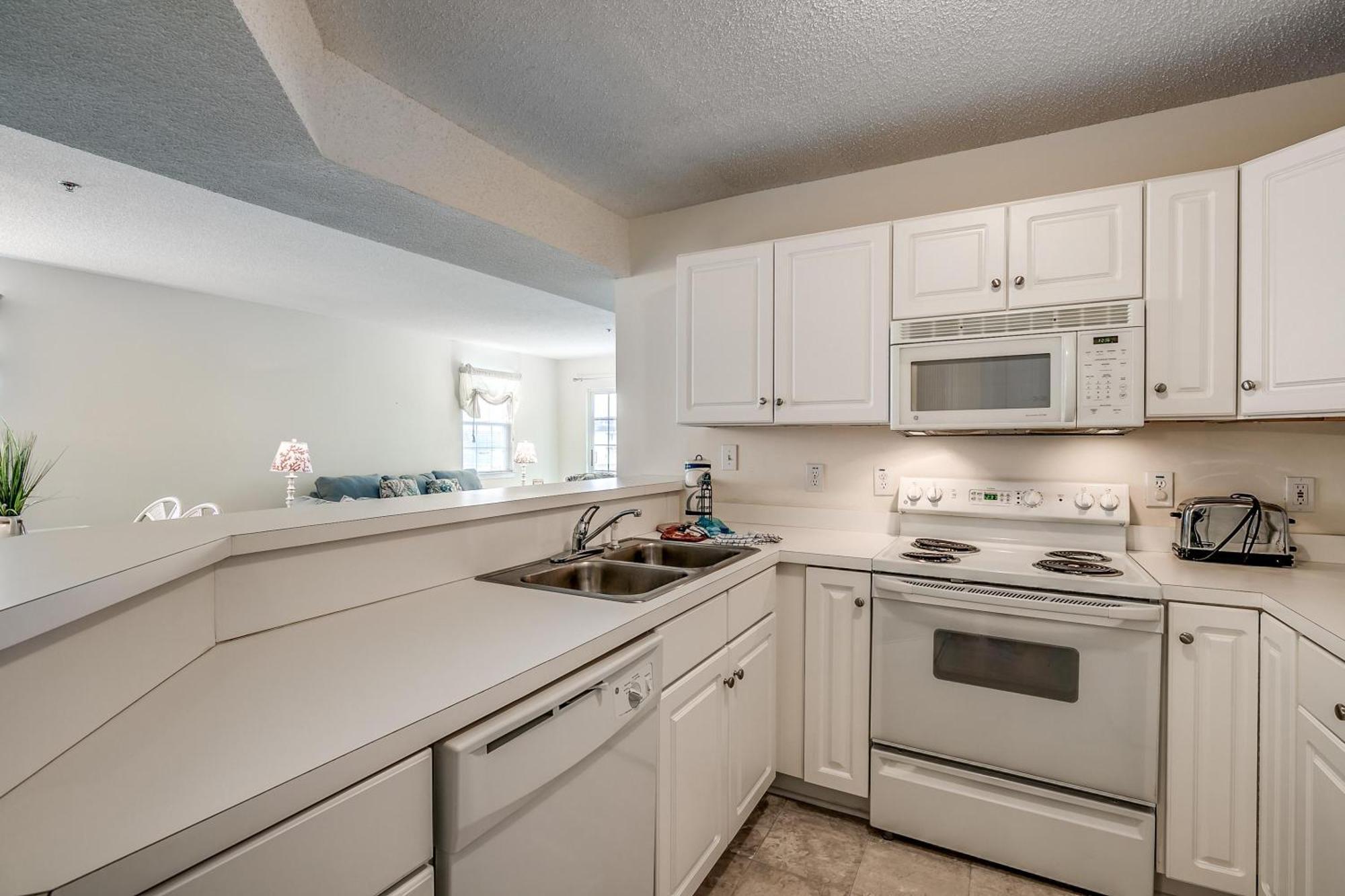 Ocean Pointe B5 - 2nd Row - Cherry Grove Section Holiday home Myrtle Beach