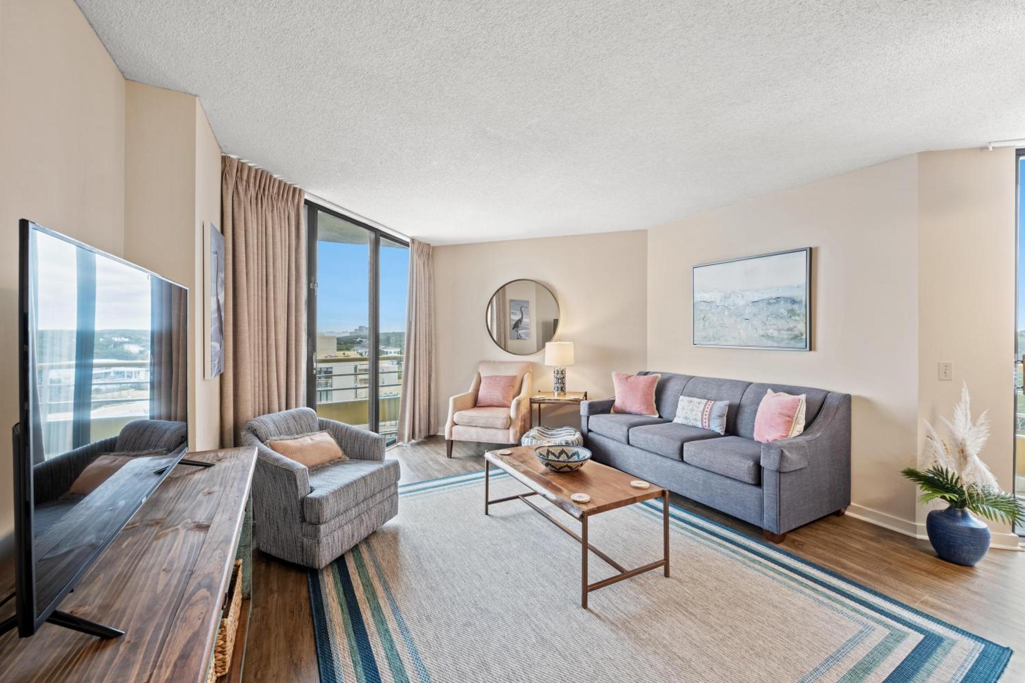 Ocean Creek J8 - Oceanfront - Windy Hill Holiday home