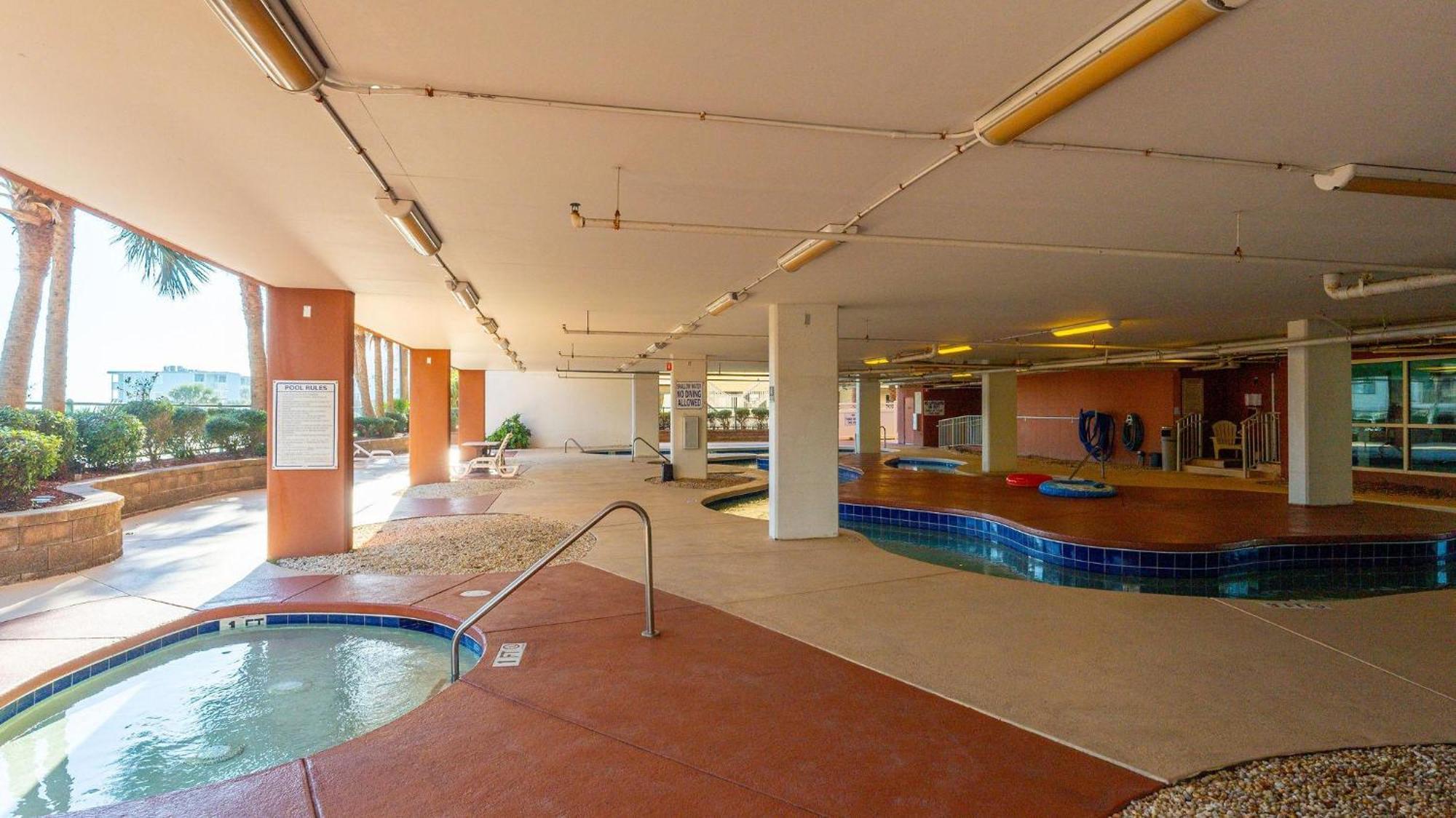 Malibu Pointe 705 - 2nd Row Ocean View - Crescent Section Holiday home