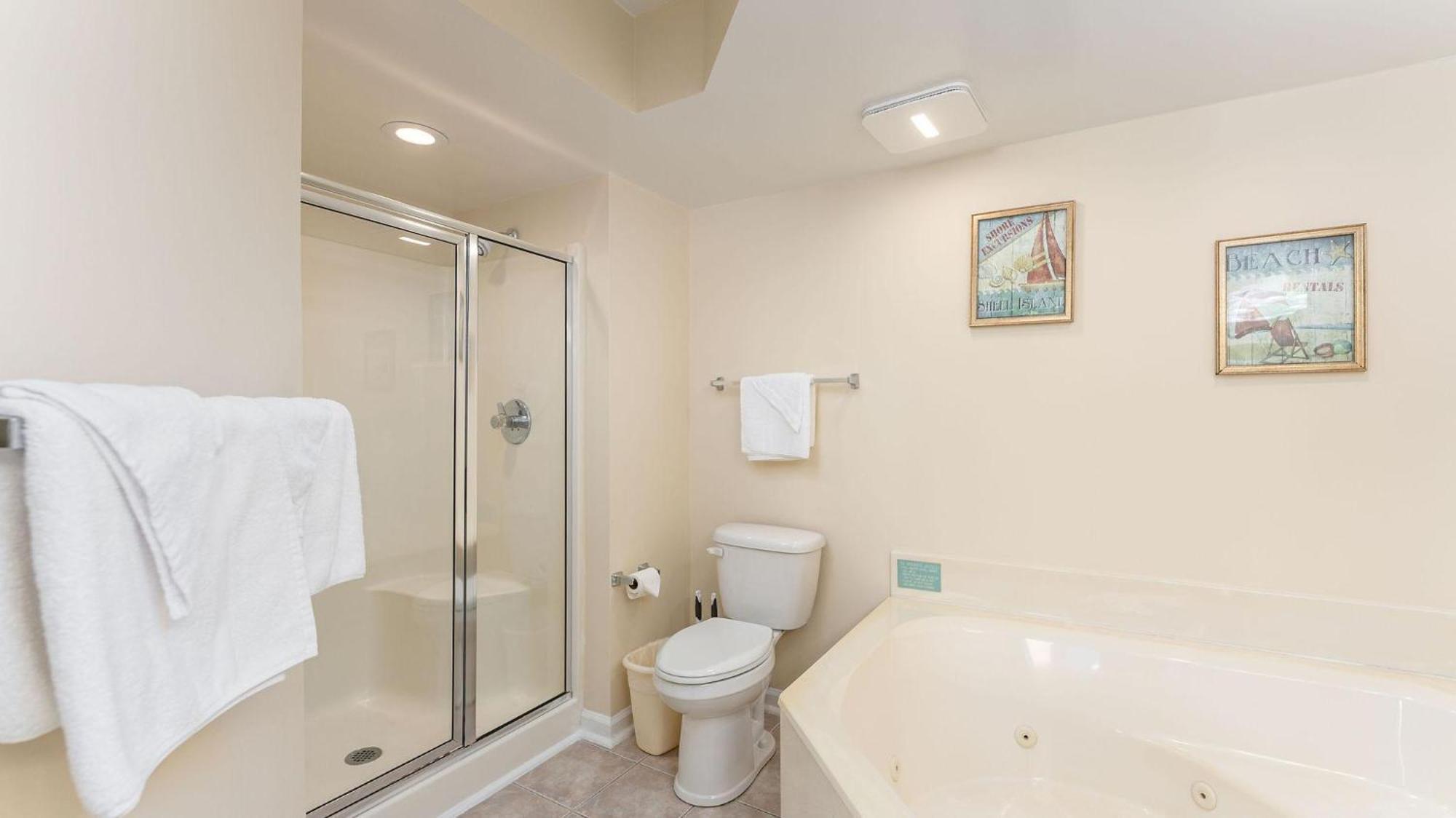 Ocean Bay Club 101 - Oceanfront - Ocean Drive Section Holiday home Myrtle Beach