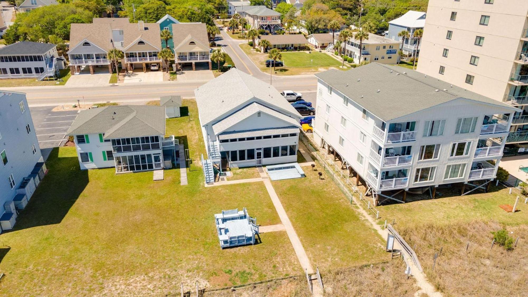 Barnett House Bottom - Oceanfront - Windy Hill Section Myrtle Beach