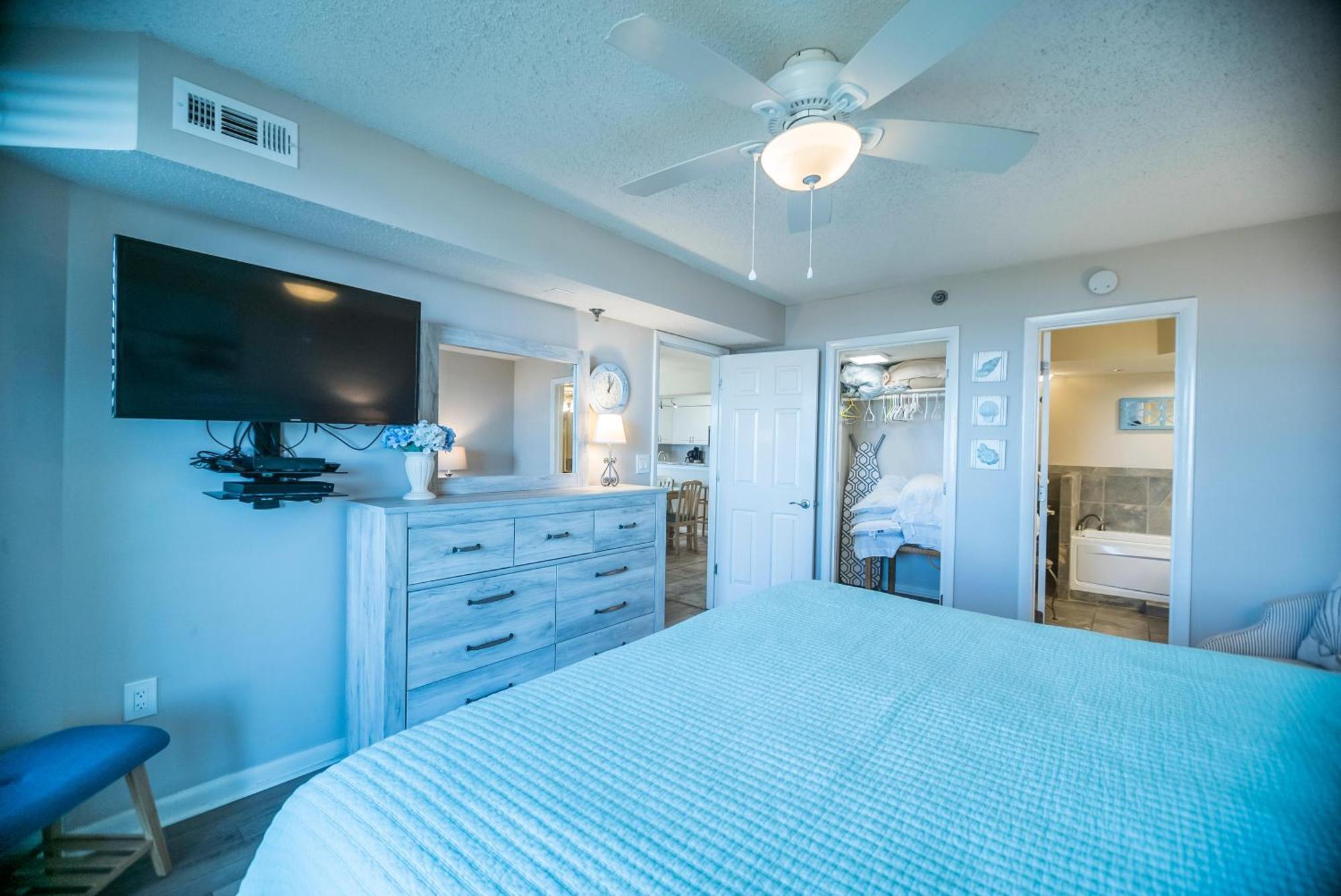 Club I 1f - Oceanfront - Windy Hill Section
