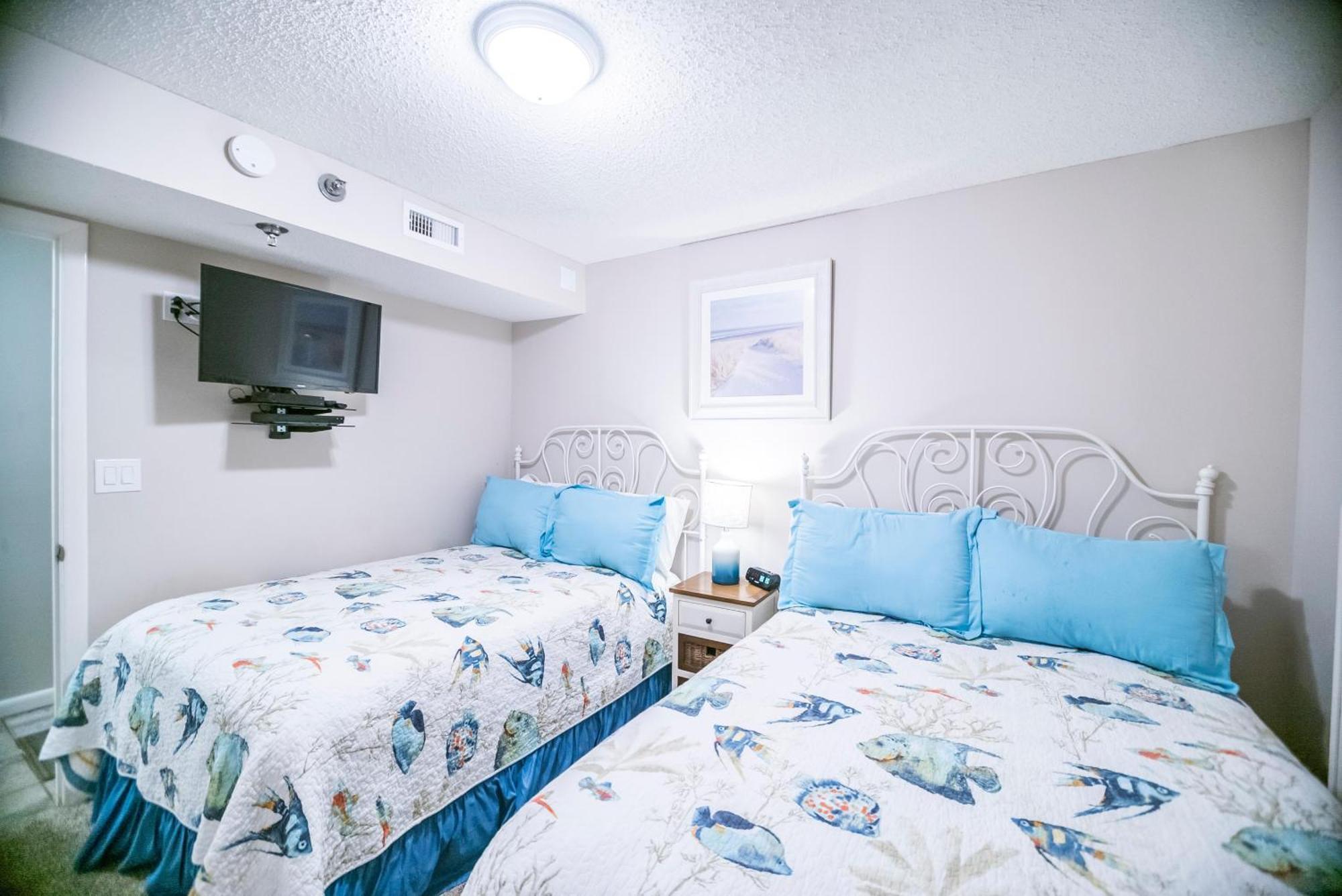 Club I 1f - Oceanfront - Windy Hill Section