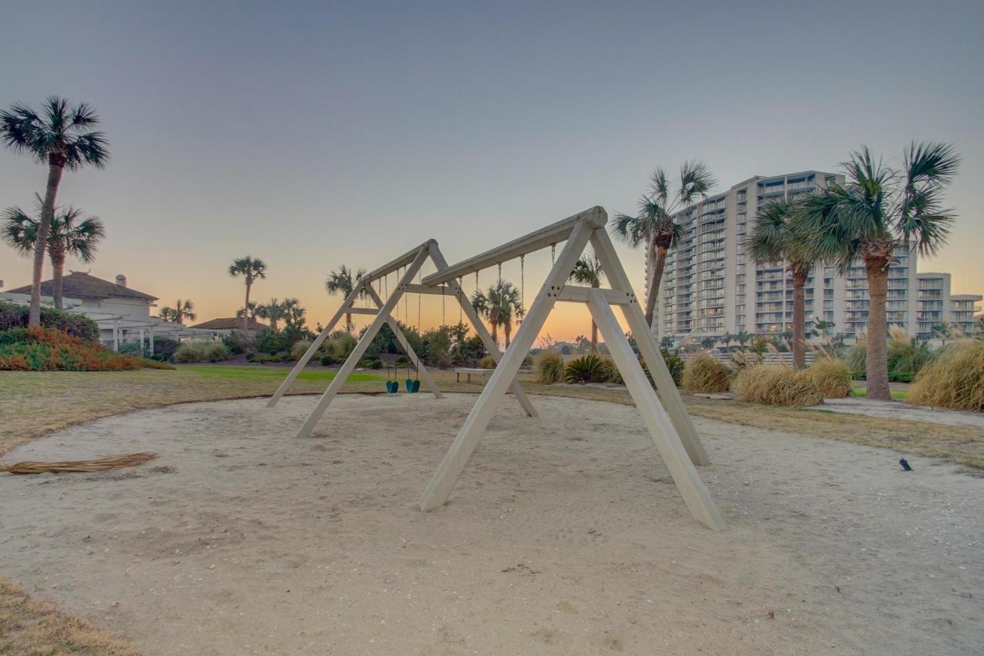 Ocean Creek J8 - Oceanfront - Windy Hill