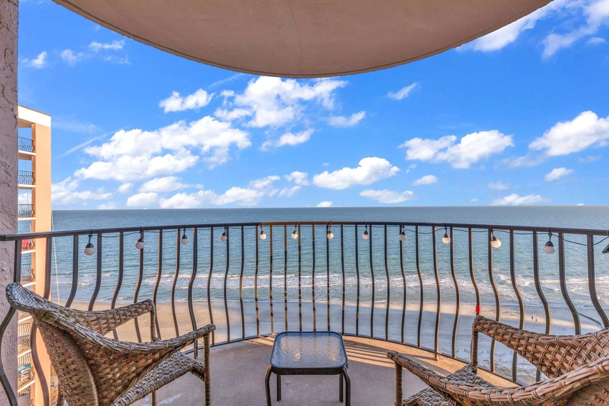 Apartment 15-th Floor Ocean Front Views At Palms