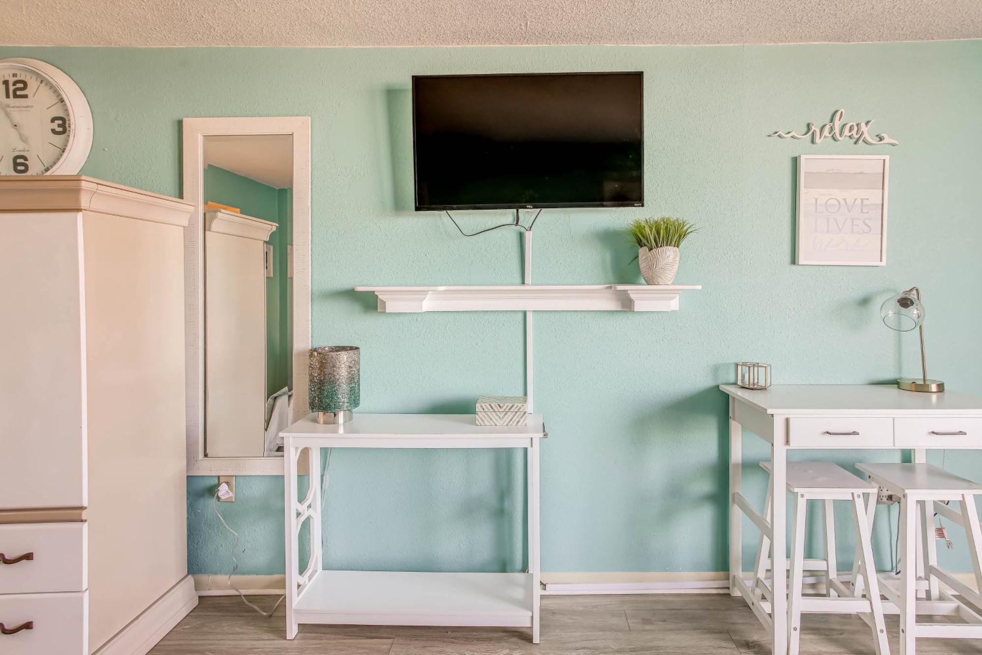 Apartment Oceanfront Myrtle With Pool Access!